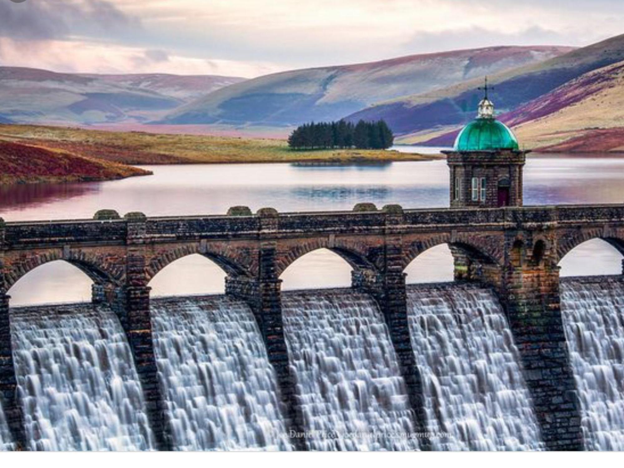 Pantyronen Tourer Holidays Llanbadarn Fynydd Exteriör bild
